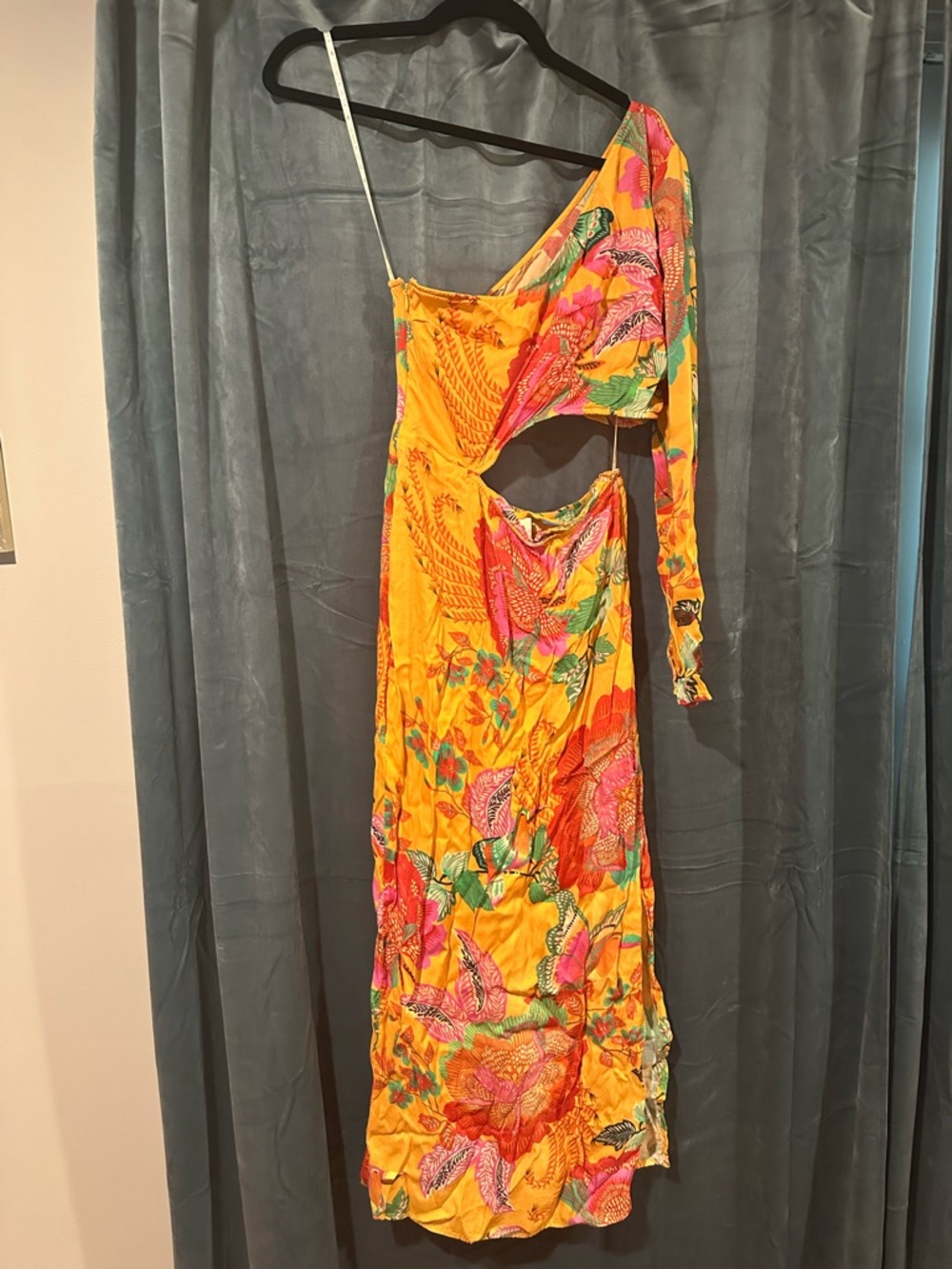 FARM Rio orange One-Shoulder Cutout Floral Dress